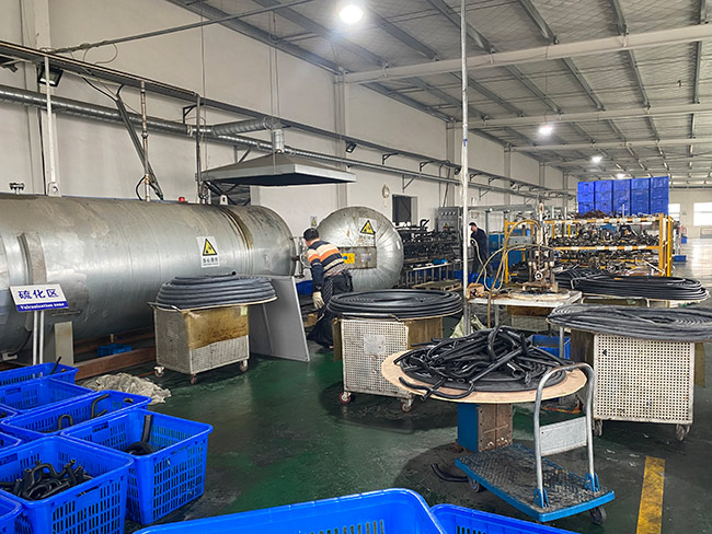 膠管生產(chǎn)車間